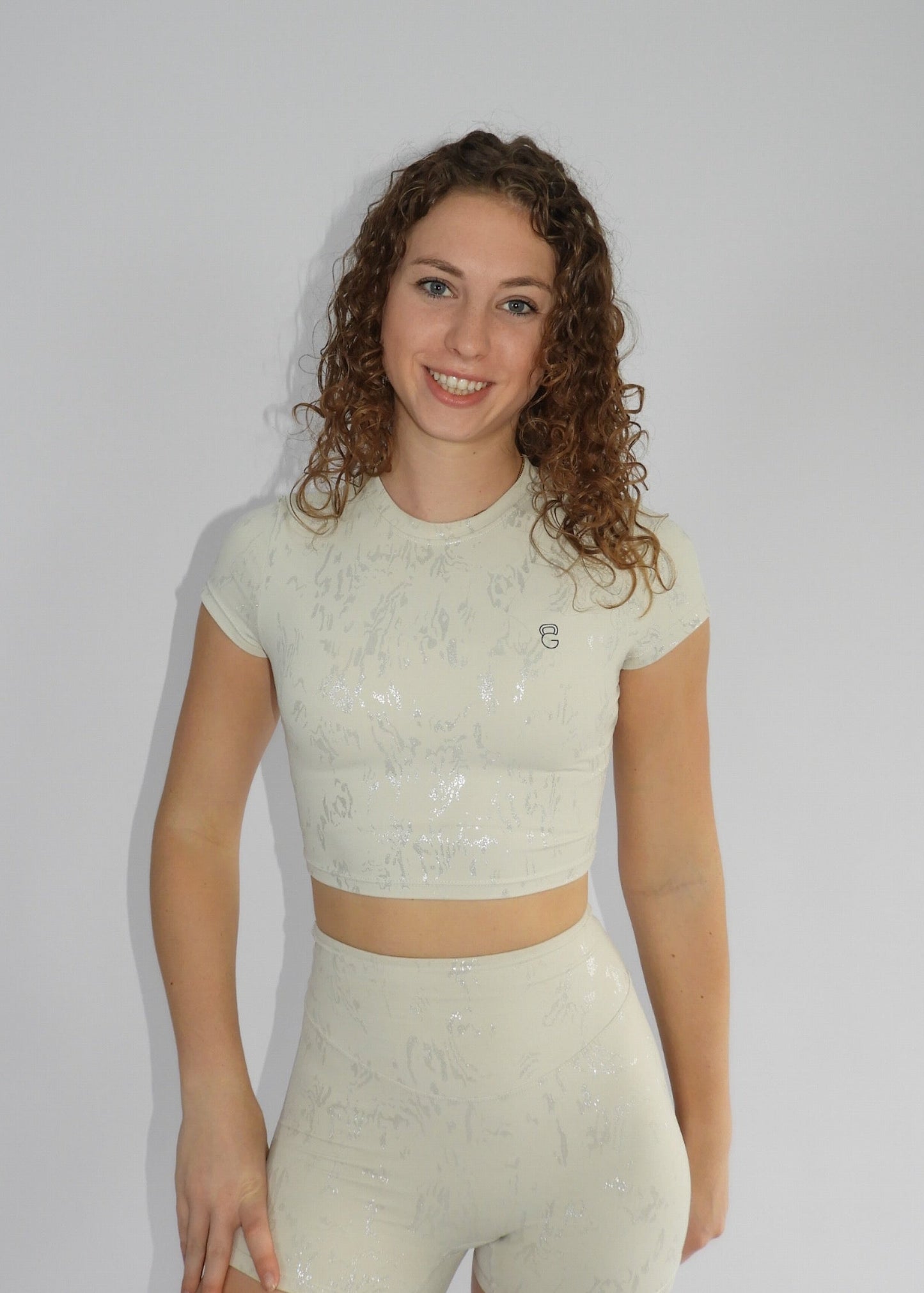 Glow Essence crop top - White