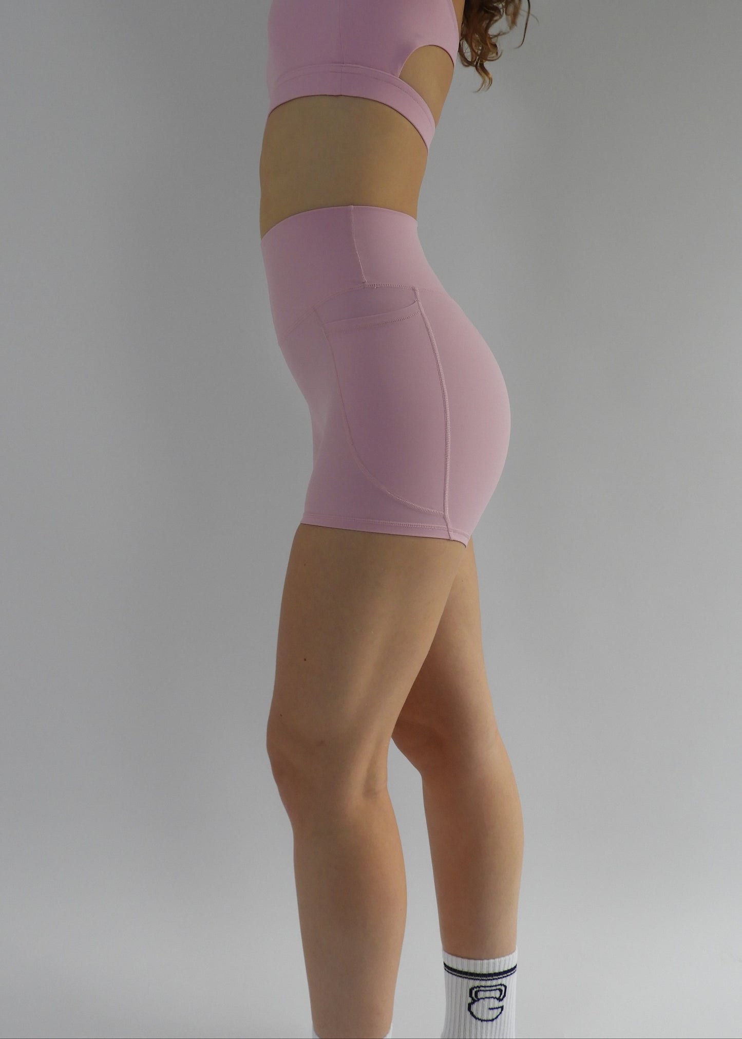 HybridUp short - Zachtroze