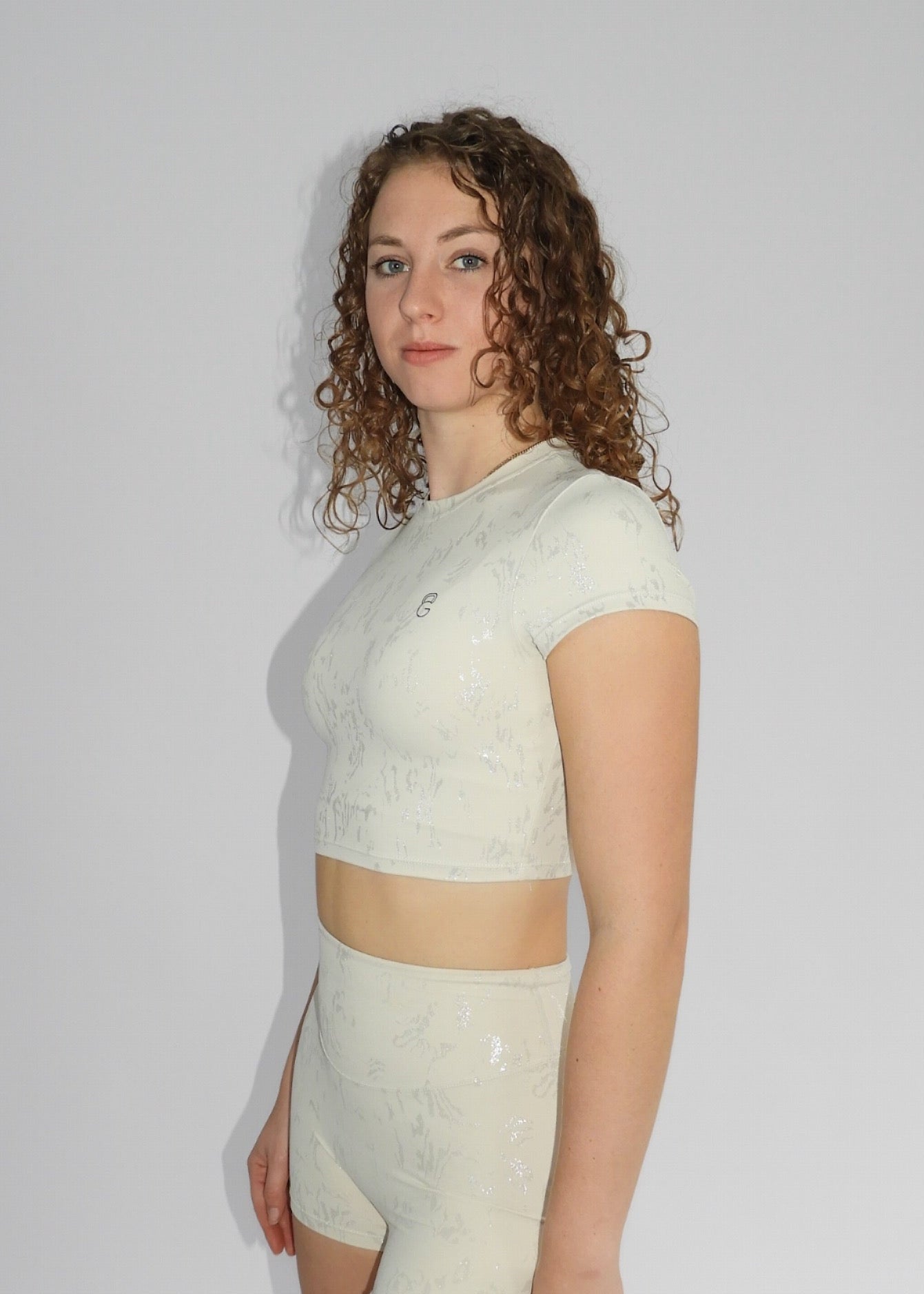 Glow Essence crop top - White